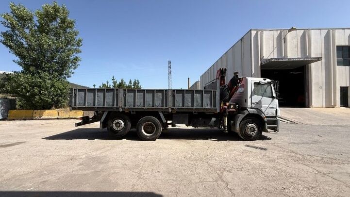 MERCEDES BENZ AXOR 2533 **FASSI F170 CRANE**